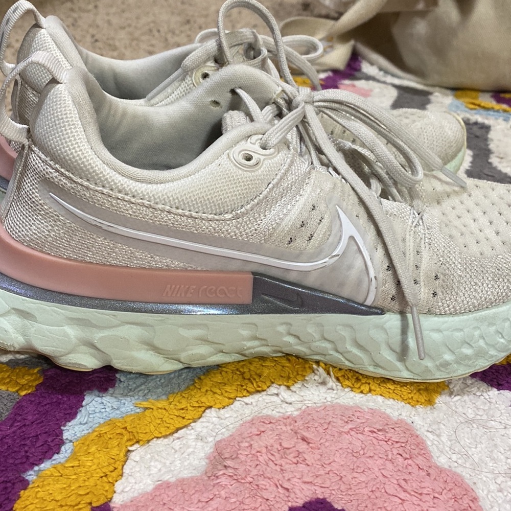 Nike React Tennis Shoes